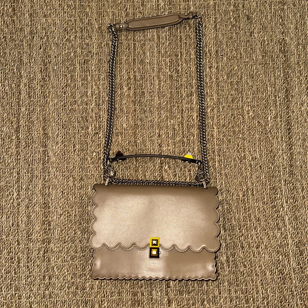 Fendi Vitello Liberty Scalloped Studded Kan Bag - Picture 2 of 7